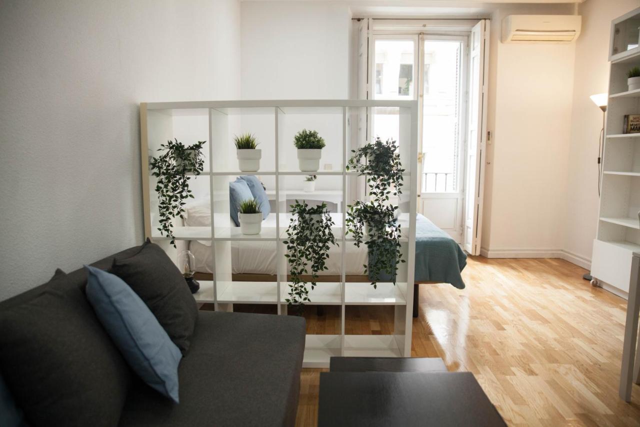 Apartments Madrid Principe 2 Luaran gambar