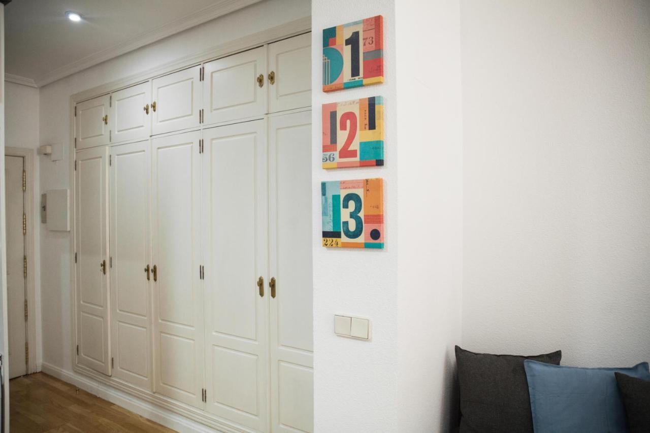 Apartments Madrid Principe 2 Luaran gambar