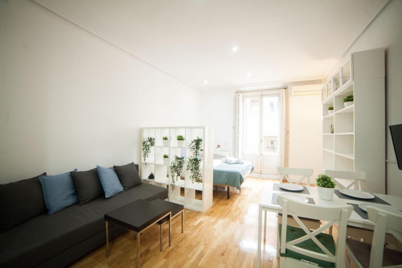 Apartments Madrid Principe 2 Luaran gambar