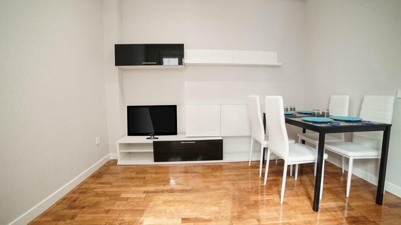 Apartments Madrid Principe 2 Luaran gambar